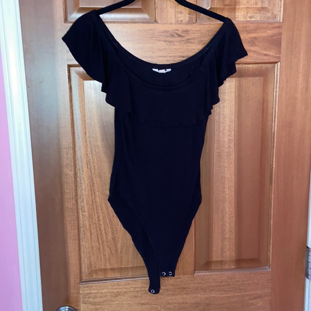 Women’s Black Off the Shoulder Bodysuit, Size Medium